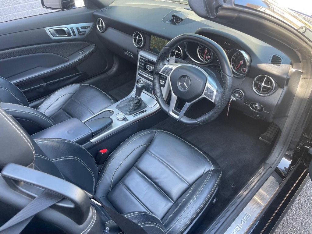 View MERCEDES-BENZ SLK 5.5 SLK55 V8 AMG