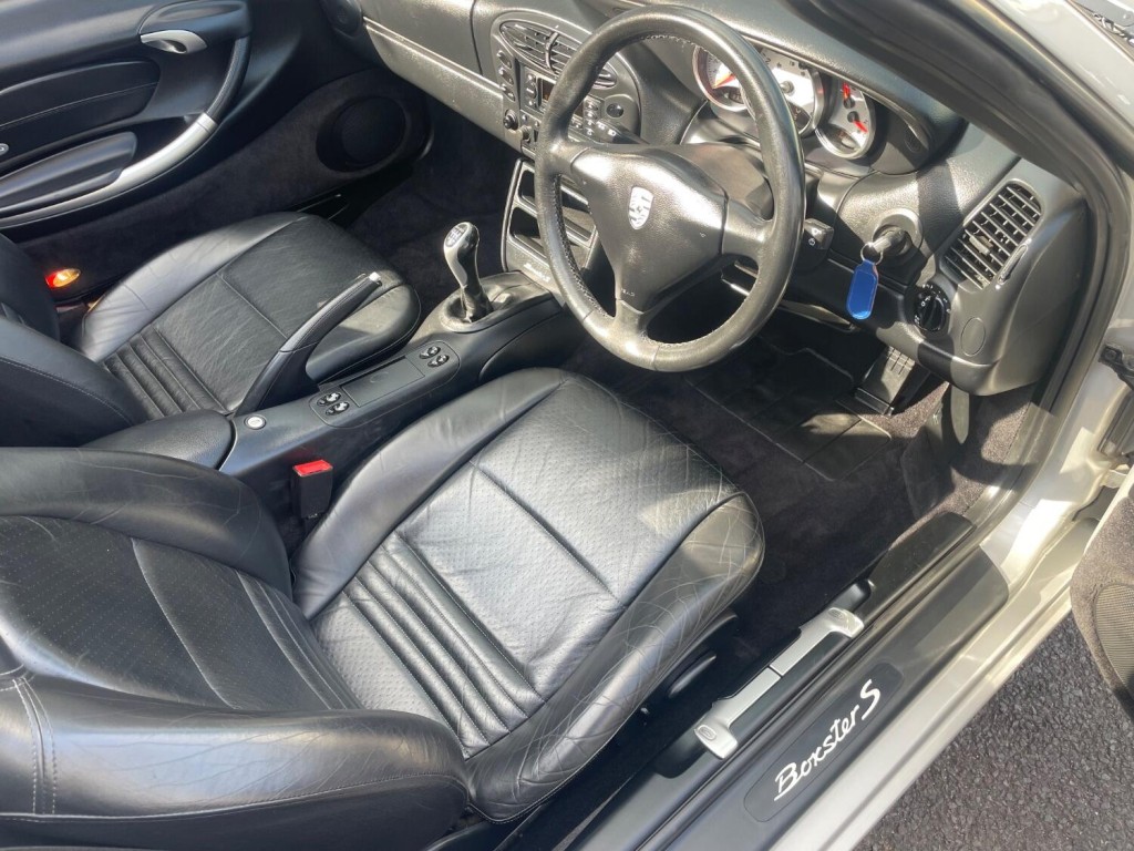 View PORSCHE BOXSTER 3.2 986 S 61000 miles FSH RARE CAR