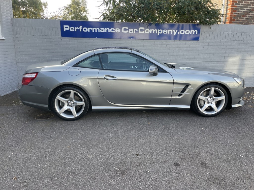 MERCEDES-BENZ SL