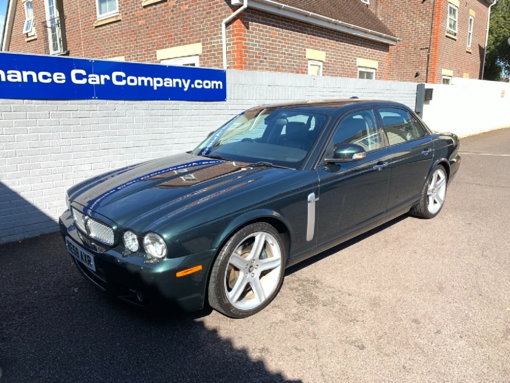 JAGUAR XJR
