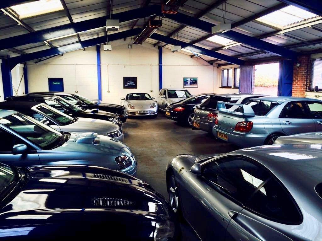 BMW 6 SERIES