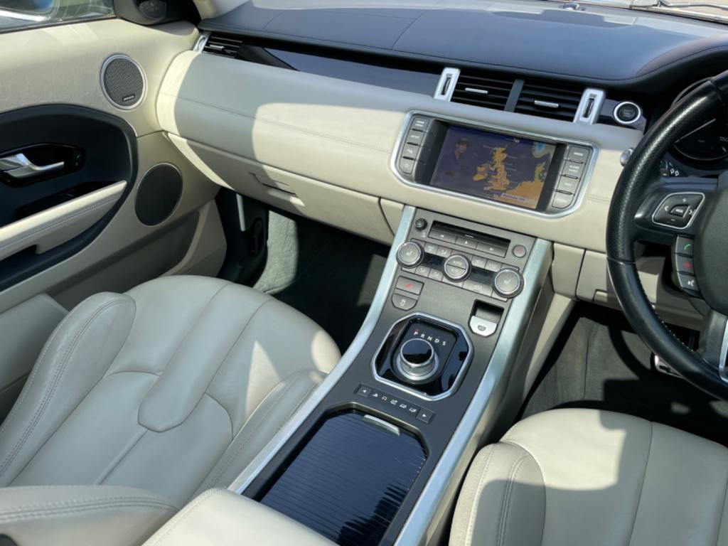 LAND ROVER RANGE ROVER EVOQUE