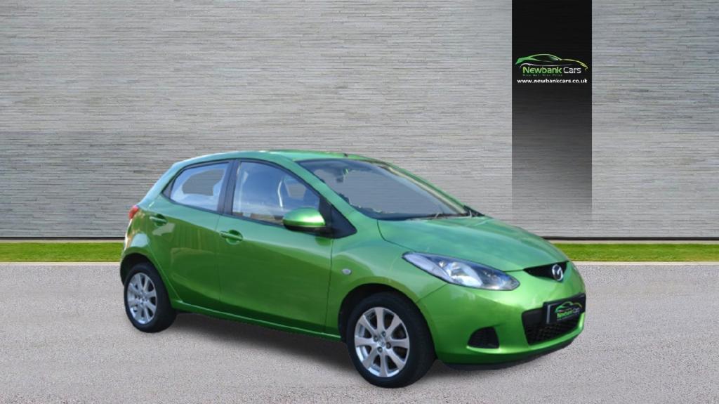 MAZDA 2