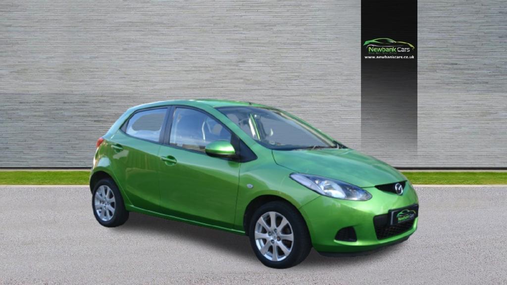 MAZDA 2