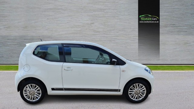 VOLKSWAGEN UP LOOK UP
