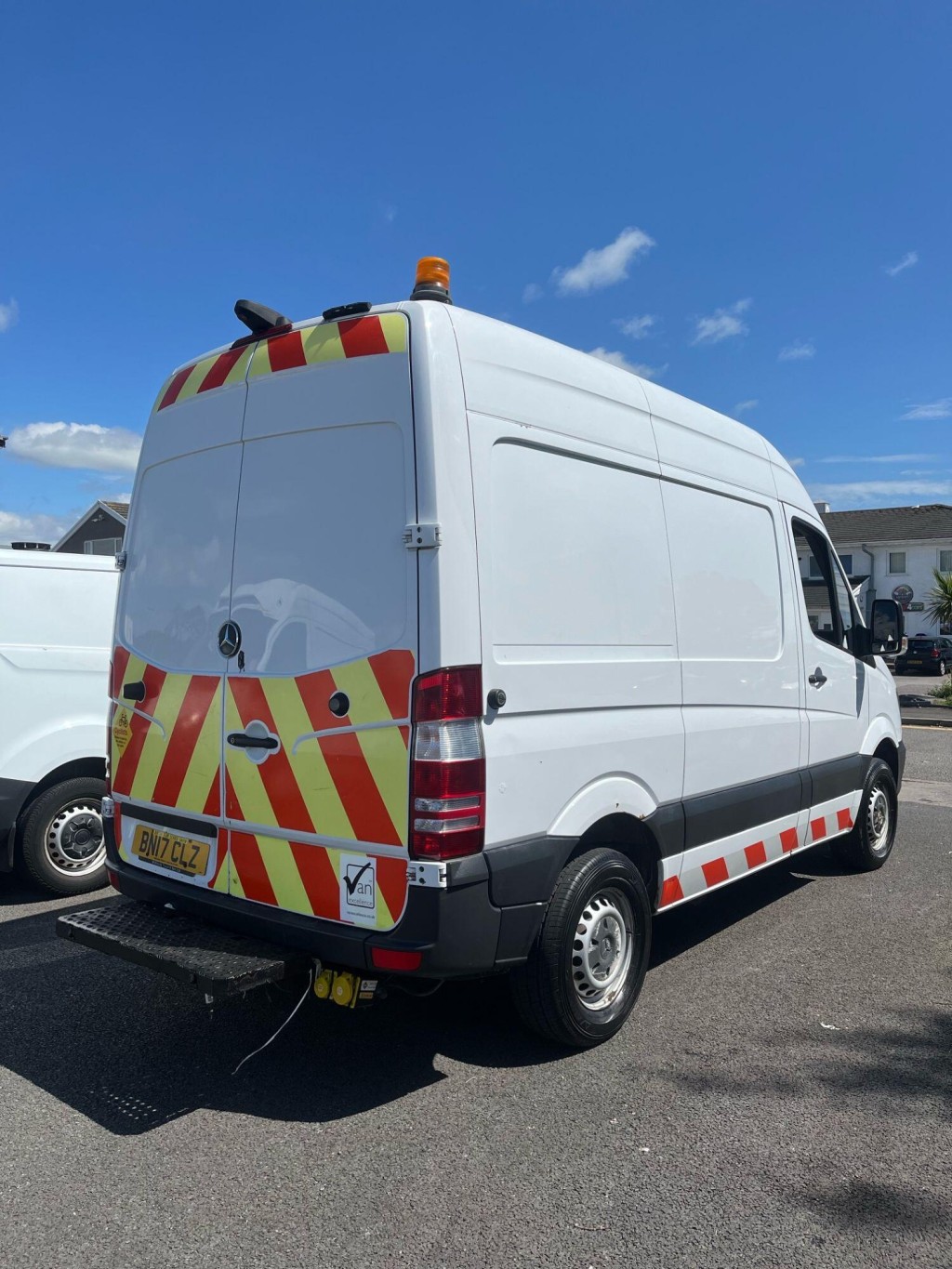 MERCEDES-BENZ SPRINTER
