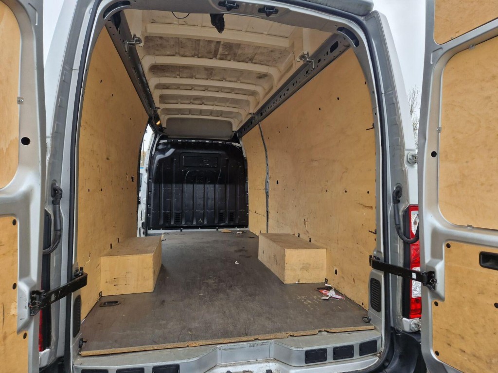 VAUXHALL MOVANO