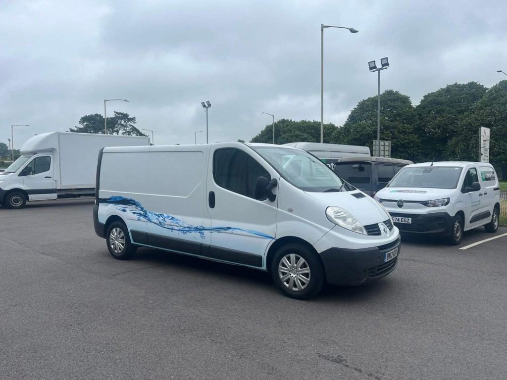 RENAULT TRAFIC