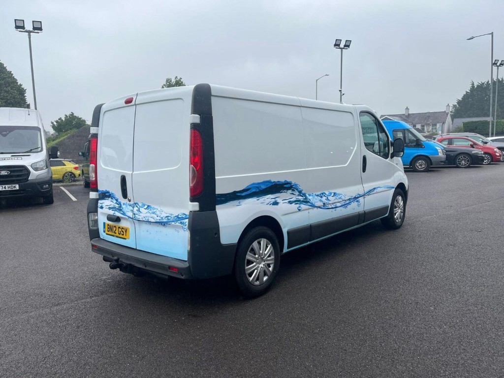 RENAULT TRAFIC