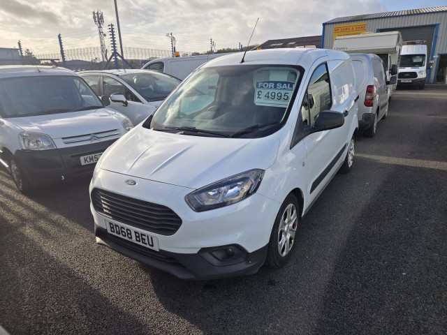 FORD TRANSIT COURIER 1.5 TDCi Trend no vat