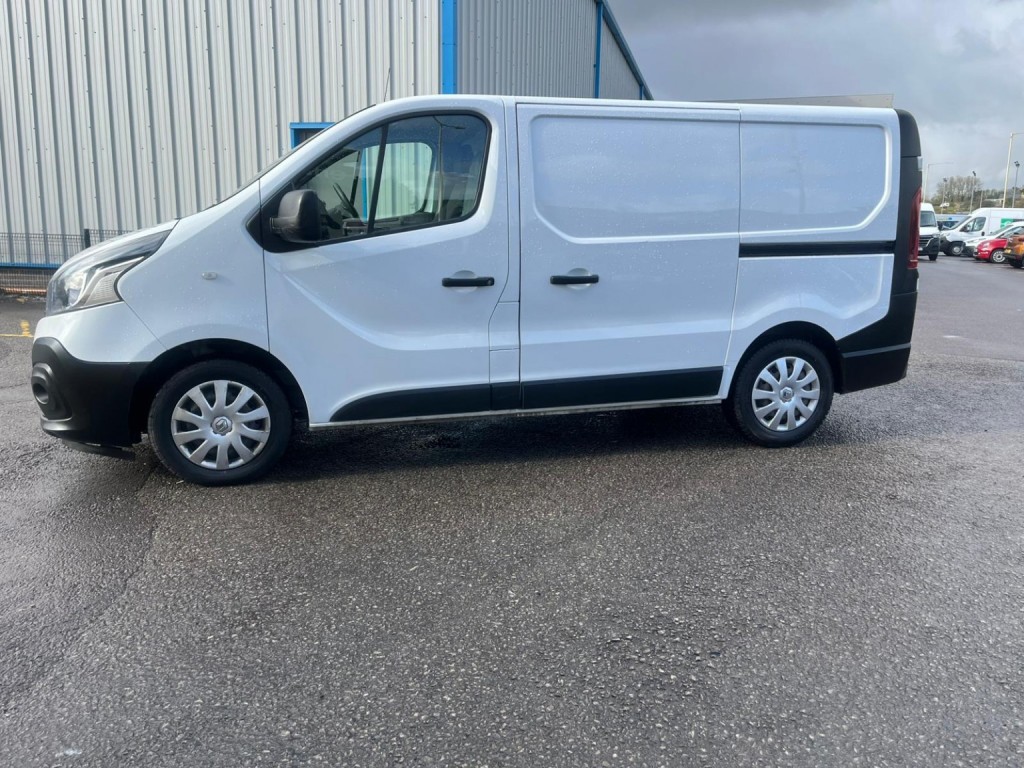 RENAULT TRAFIC