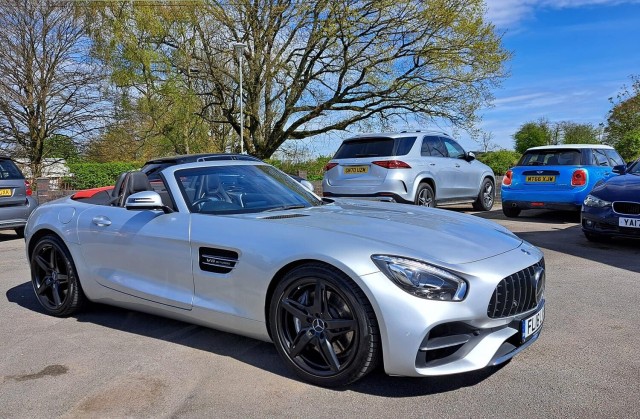 MERCEDES-BENZ AMG GT 4.0 V8 BiTurbo (2018)