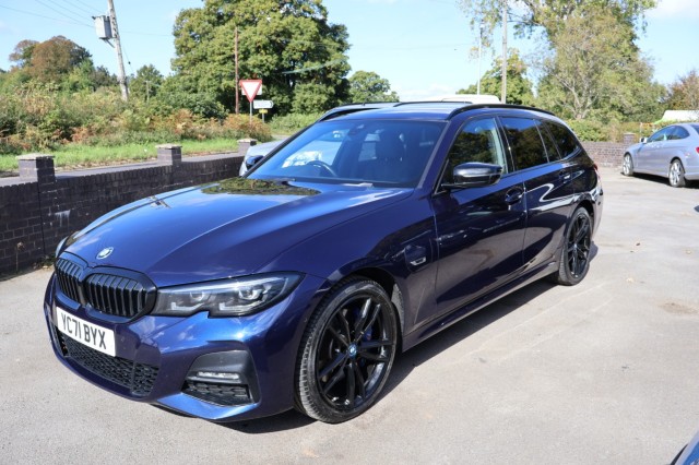 BMW 3 SERIES 2.0 330e M Sport Plus Edition Touring (2021)