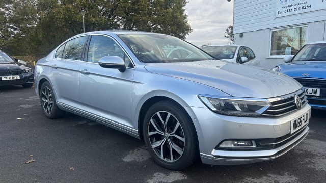 VOLKSWAGEN PASSAT 2.0 TDI BlueMotion Tech SE (2015)
