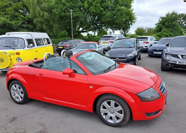 AUDI TT ROADSTER 150 (2005)