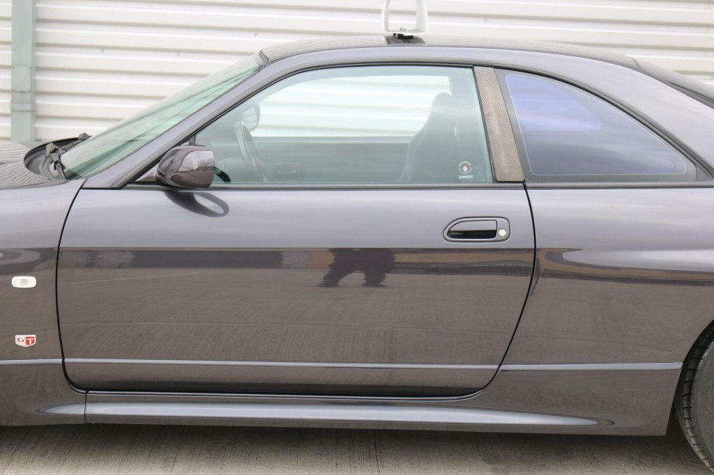 NISSAN SKYLINE
