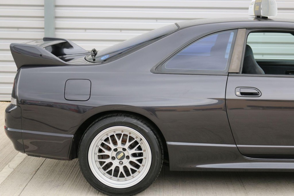 NISSAN SKYLINE
