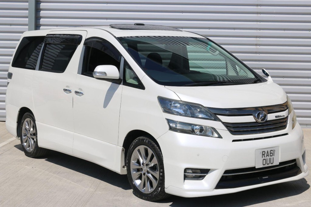 View TOYOTA VELLFIRE TRD Sportivo