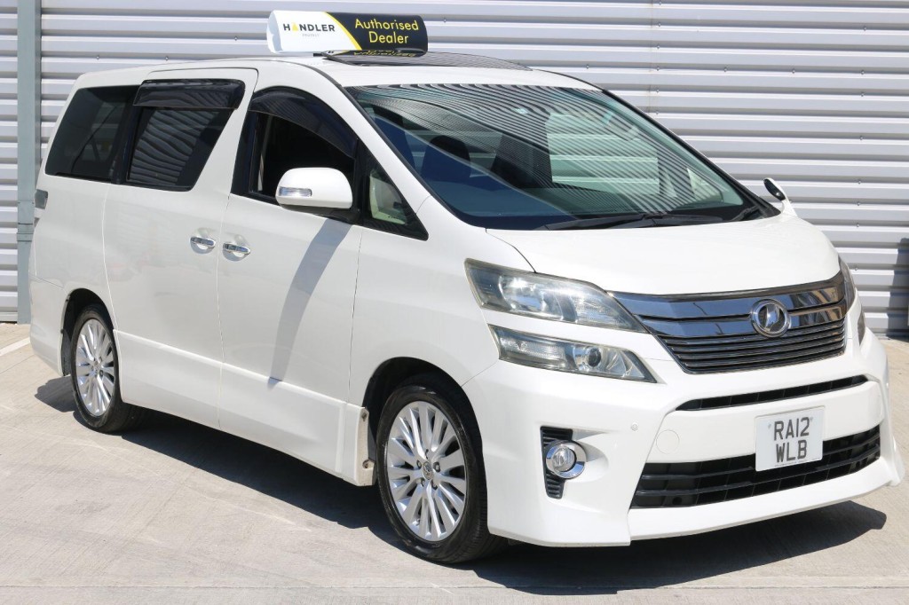 View TOYOTA VELLFIRE 2.4 7 SEATER ARMCHAIR RECLINERS