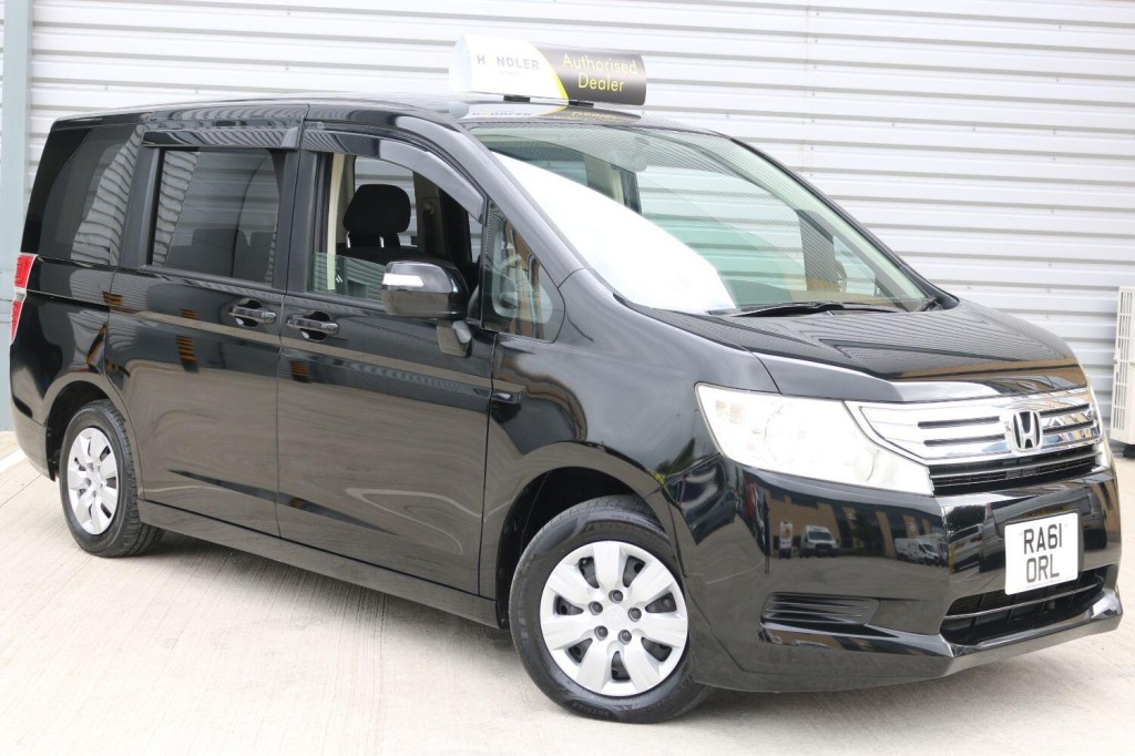 View HONDA STEPWAGON Stuning immaculate condition