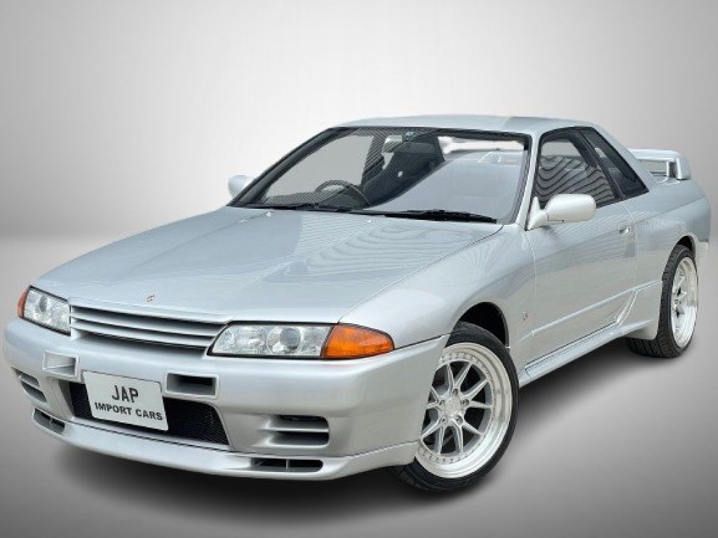 View NISSAN SKYLINE 2.6 GT-R