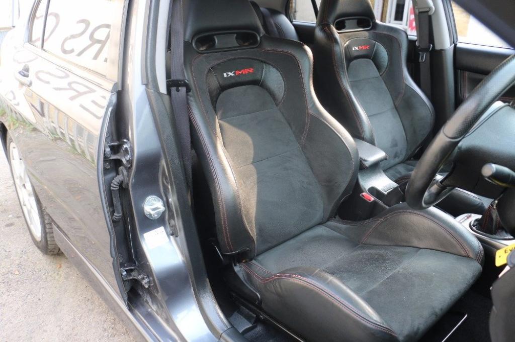 MITSUBISHI EVOLUTION