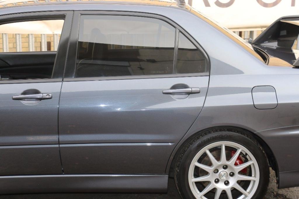 MITSUBISHI EVOLUTION