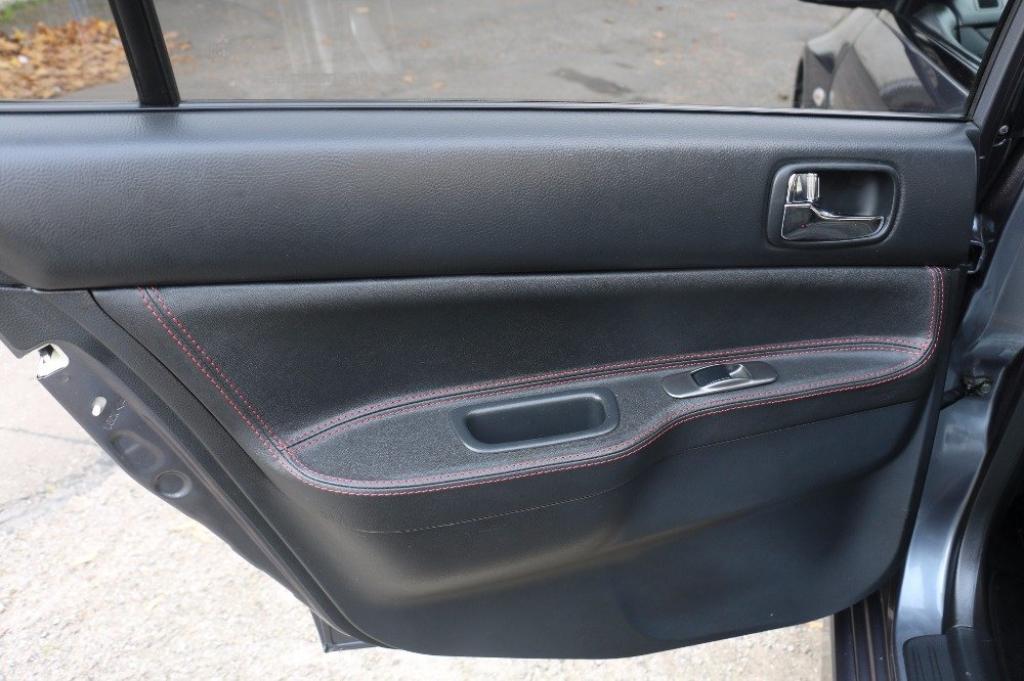 MITSUBISHI EVOLUTION