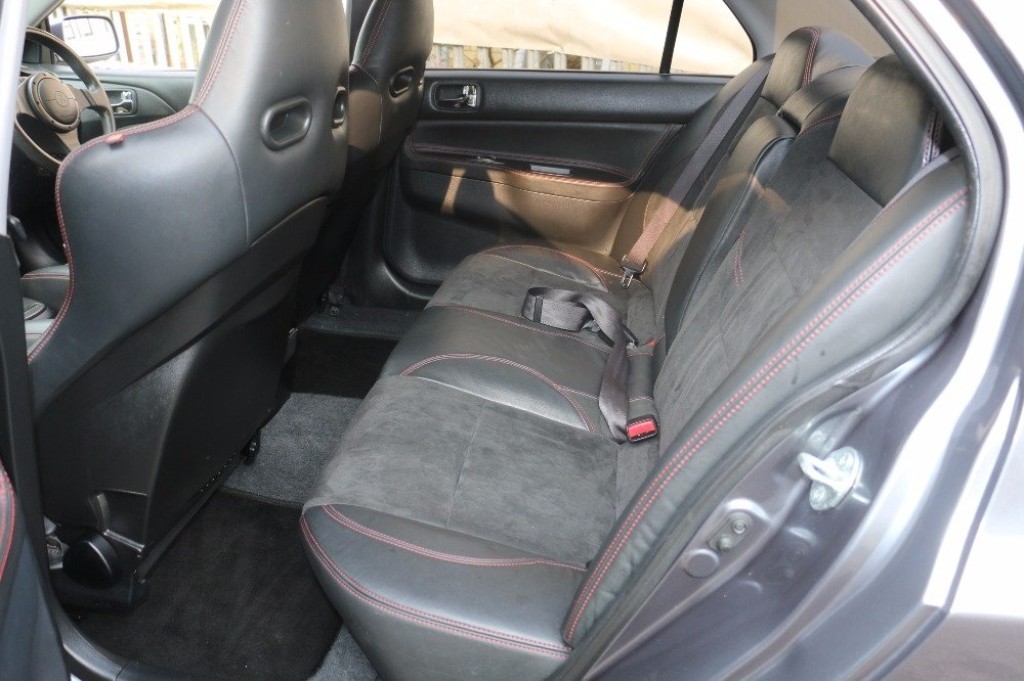 MITSUBISHI EVOLUTION