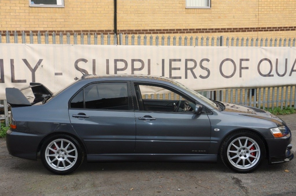 MITSUBISHI EVOLUTION