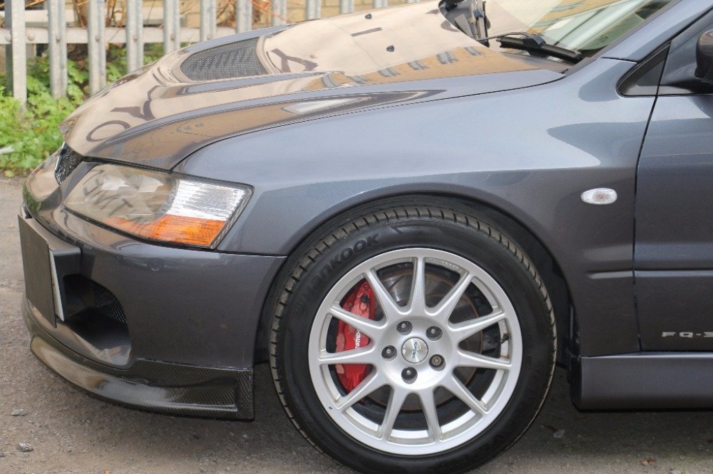 MITSUBISHI EVOLUTION