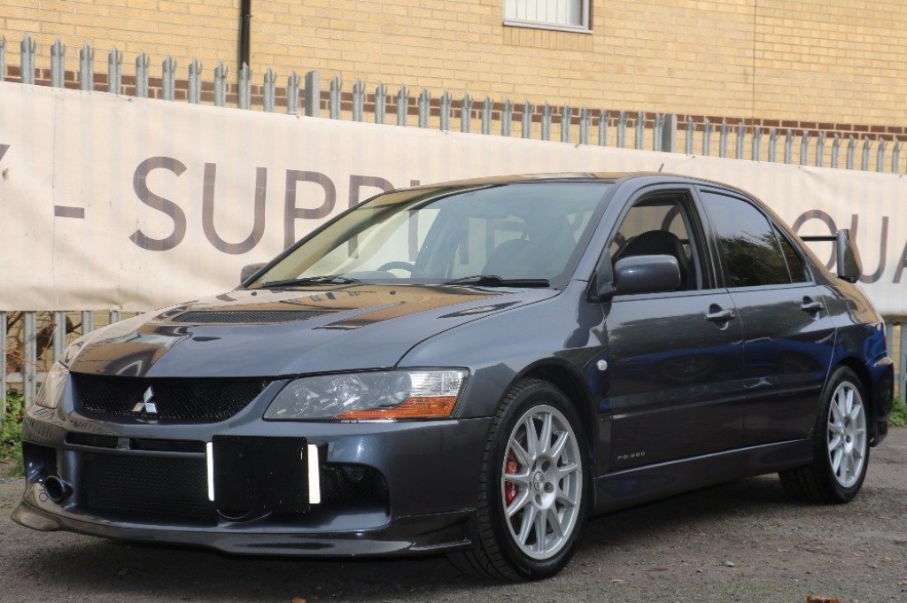 MITSUBISHI EVOLUTION
