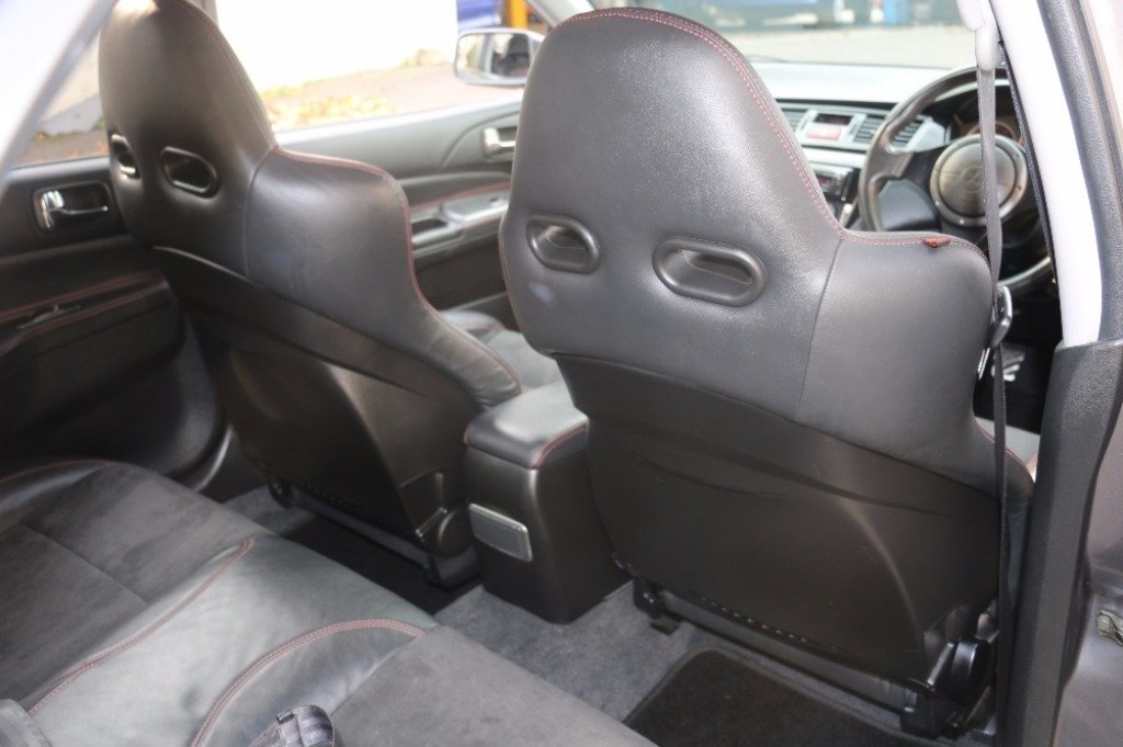 MITSUBISHI EVOLUTION