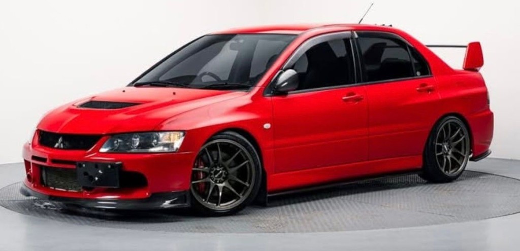 View MITSUBISHI EVOLUTION Evo 9 GT 