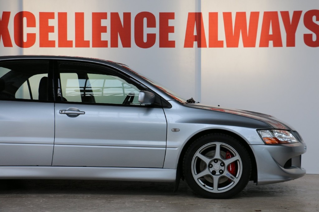 View MITSUBISHI EVOLUTION Mitsubishi Lancer Evolution 8 GSR * SERVICED EVERY 900! MILES BY MAIN DEALER *