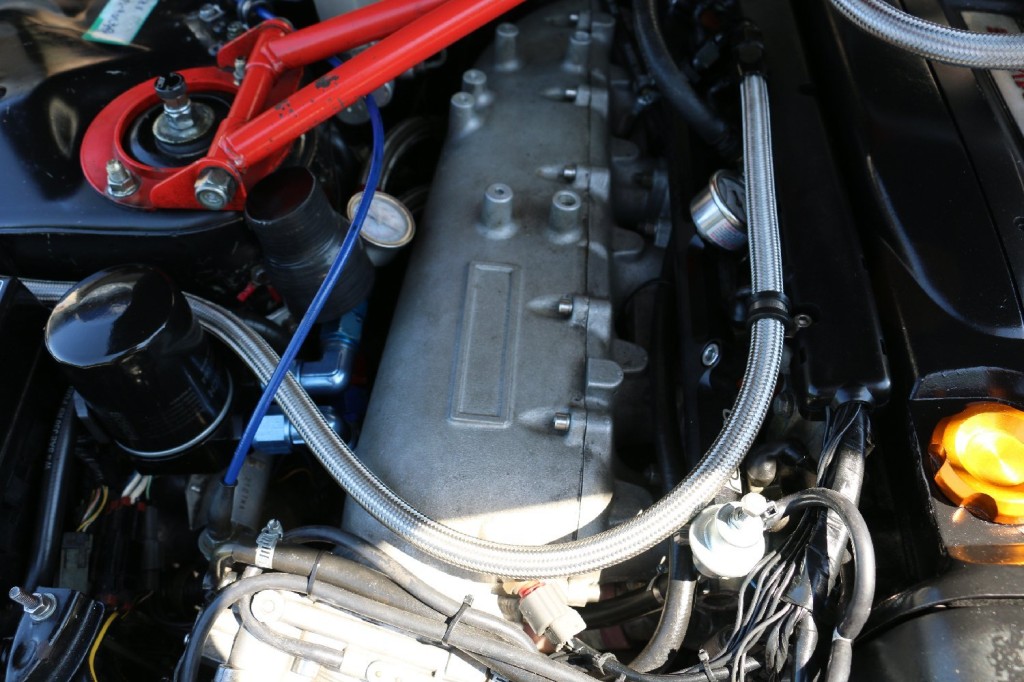 NISSAN SKYLINE