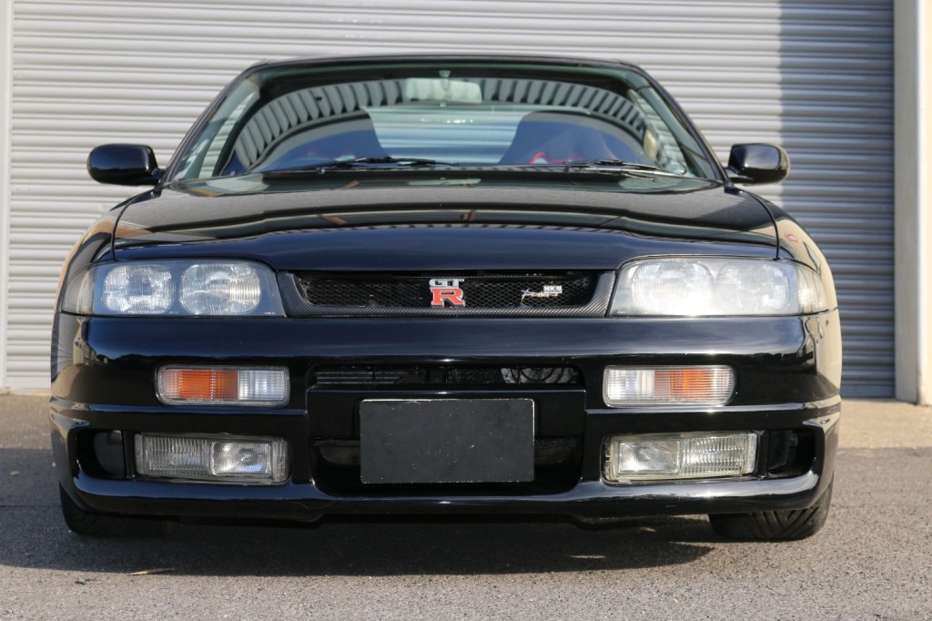 NISSAN SKYLINE
