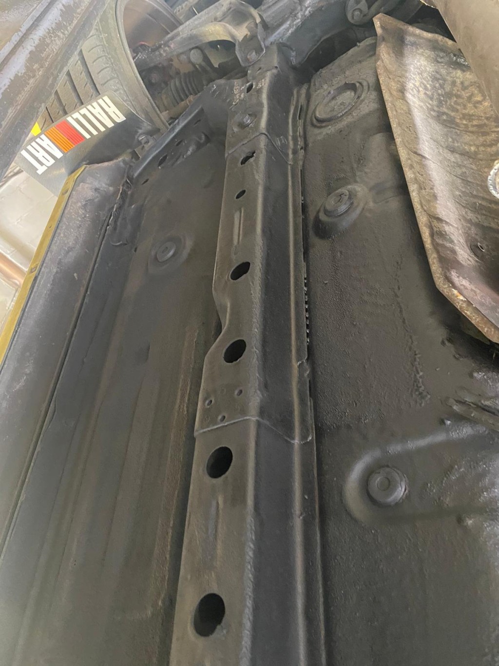 MITSUBISHI EVOLUTION