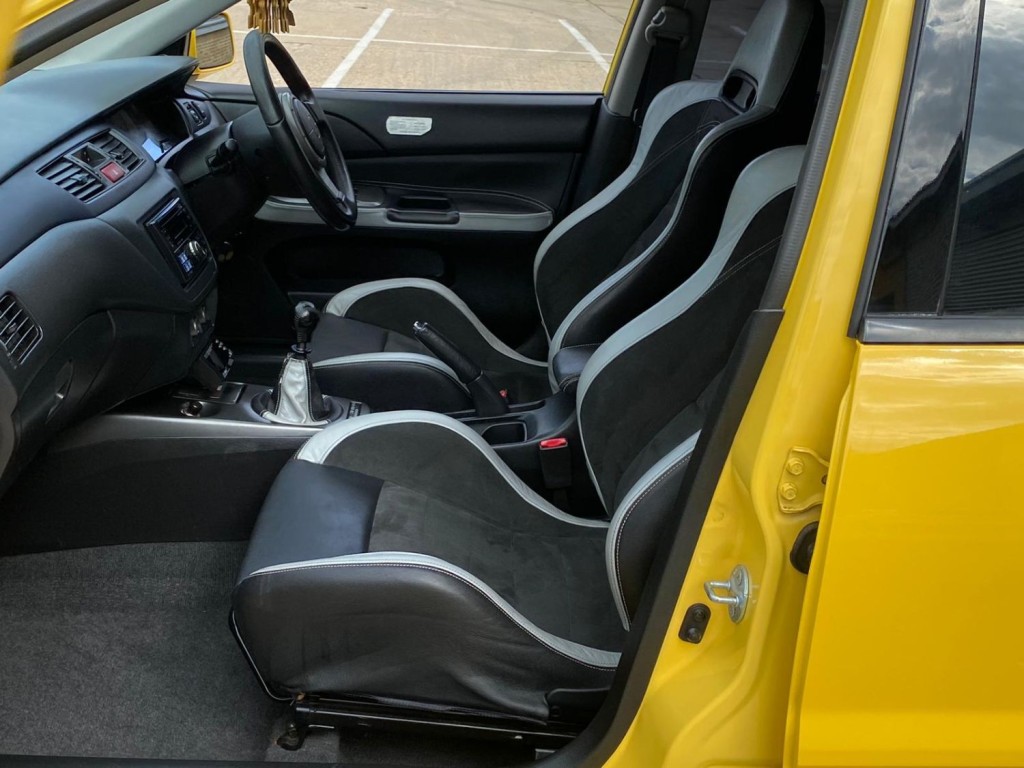 MITSUBISHI EVOLUTION