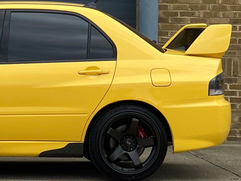 MITSUBISHI EVOLUTION
