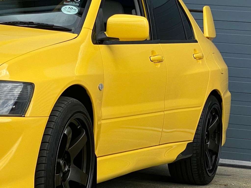 MITSUBISHI EVOLUTION