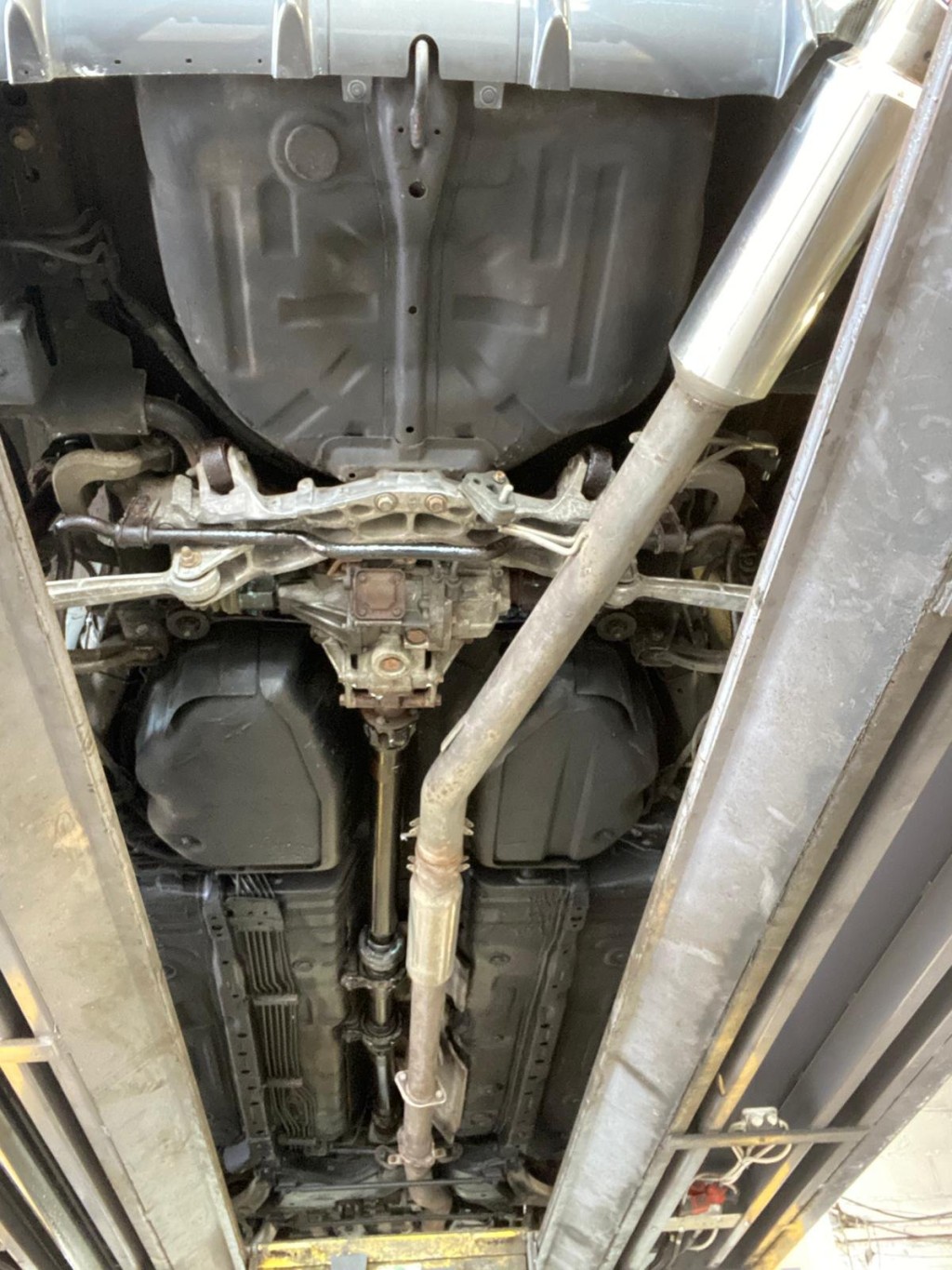 MITSUBISHI EVOLUTION