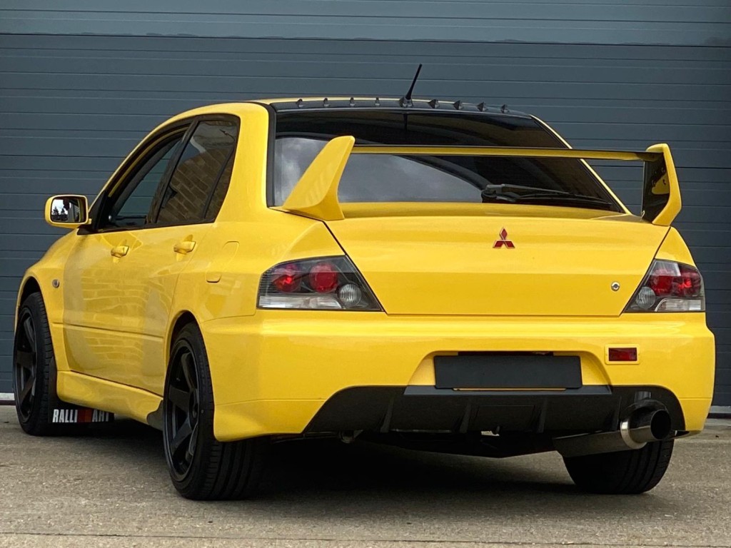 MITSUBISHI EVOLUTION