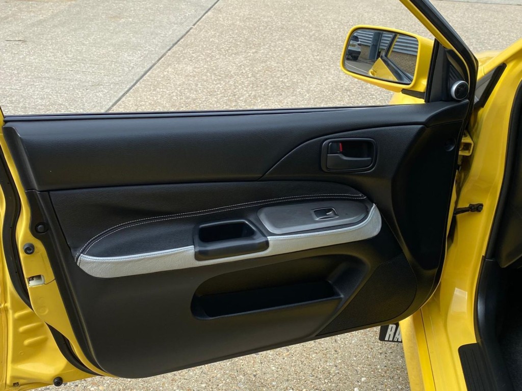 MITSUBISHI EVOLUTION