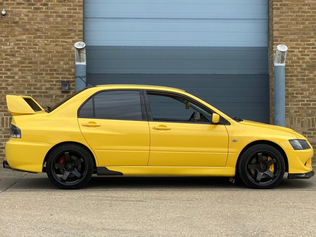 MITSUBISHI EVOLUTION