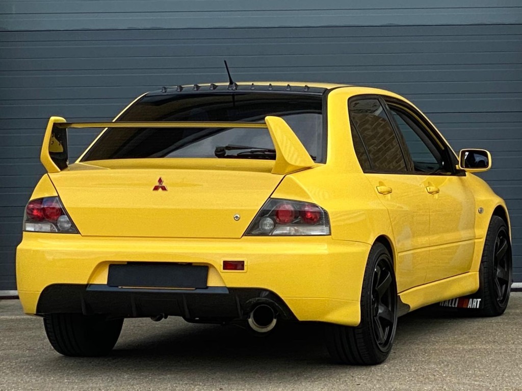 MITSUBISHI EVOLUTION