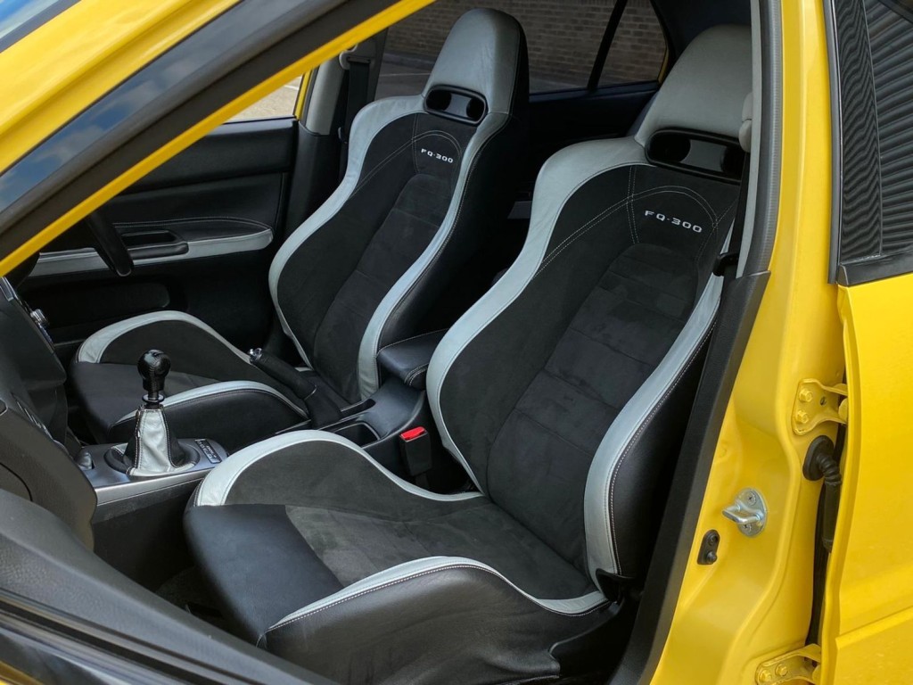 MITSUBISHI EVOLUTION