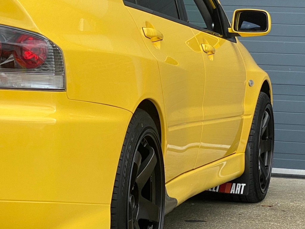 MITSUBISHI EVOLUTION