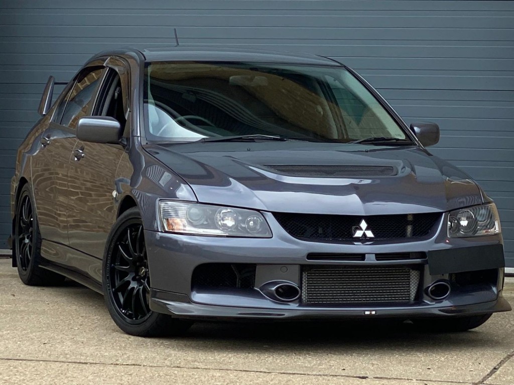 MITSUBISHI LANCER