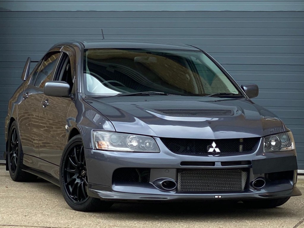 MITSUBISHI LANCER